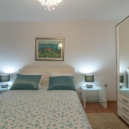 Apartments Maria Τρογκίρ Εξωτερικό φωτογραφία