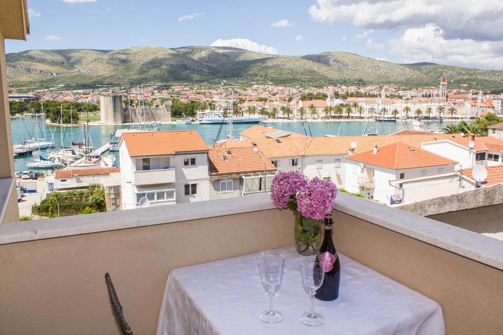 Apartments Maria Τρογκίρ Εξωτερικό φωτογραφία