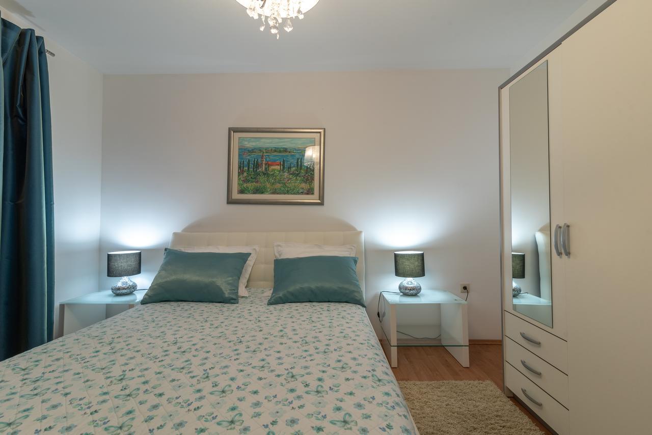 Apartments Maria Τρογκίρ Εξωτερικό φωτογραφία
