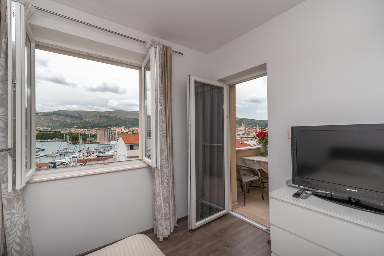 Apartments Maria Τρογκίρ Εξωτερικό φωτογραφία